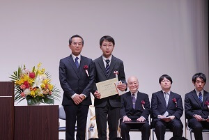 Rich scholarship system